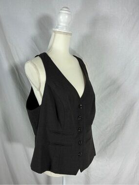 “Apt. 9” Women’s Charcoal Gray Pinstripe Tailored Waistcoat Vest. 1X
